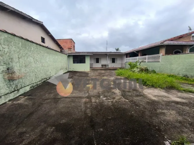 Casa com 02 dormitórios para locação definitiva | Porto Novo - Caraguatatuba/SP