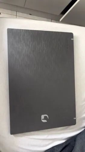 vendo notebook positivo 3 meses de uso, praticamente novo, acompanha caixa e carregador