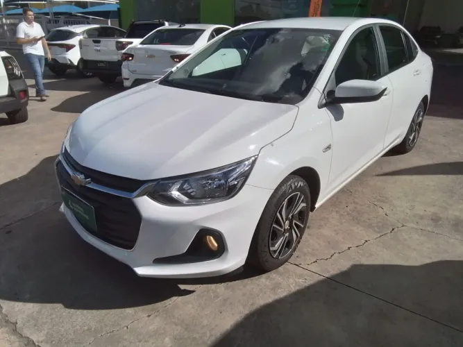 Chevrolet Onix Plus LT 1.0 12V Flex Mec. 4P 2025