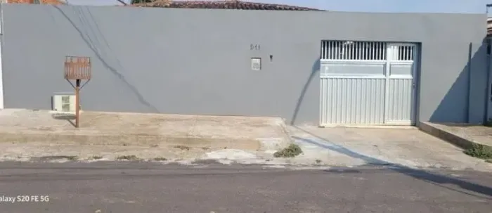 Vendo casa em Brazlândia, setor veredas 