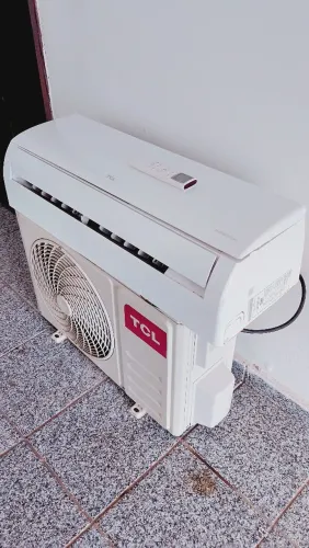 Ar condicionado de 9 BTUs com instalação e material incluso 