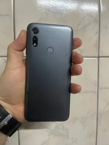 Moto e6s