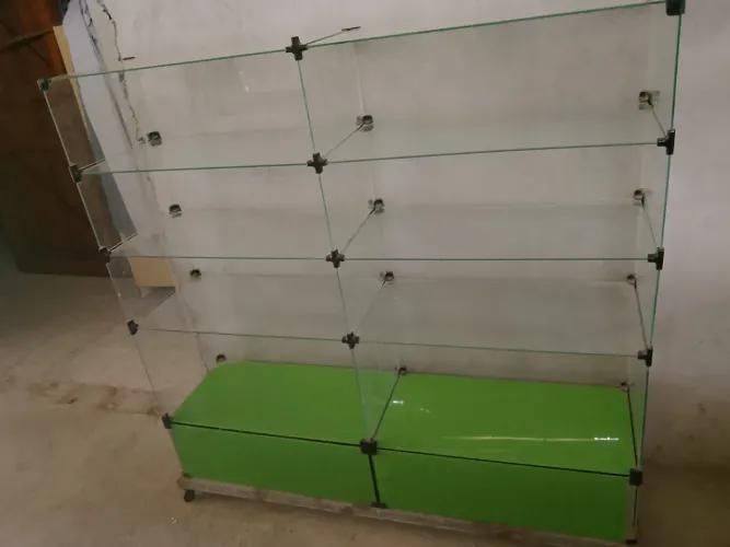 Vitrine balcão de vidro