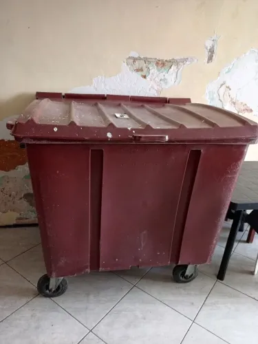 Caçamba de lixo