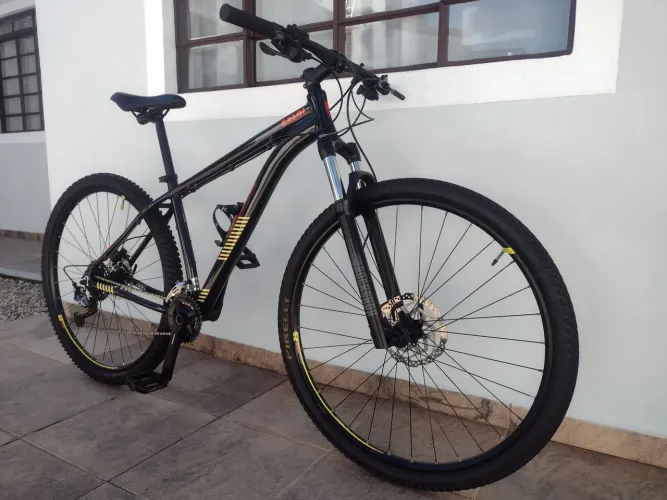 Bike Caloi Moab Grupo Shimano aro 29
