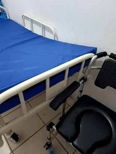 Cama hospitalar 
