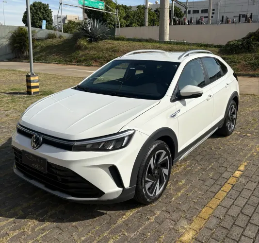 Volkswagen Nivus Highline 1.0 200 TSI Flex AUT 2025