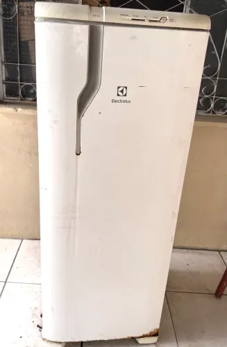 Geladeira Eletrolux