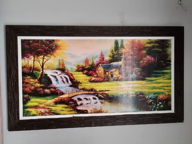 Quadro Decorativo Paisagem Cabana e Cachoeira com Moldura Rústica Trabalhada
