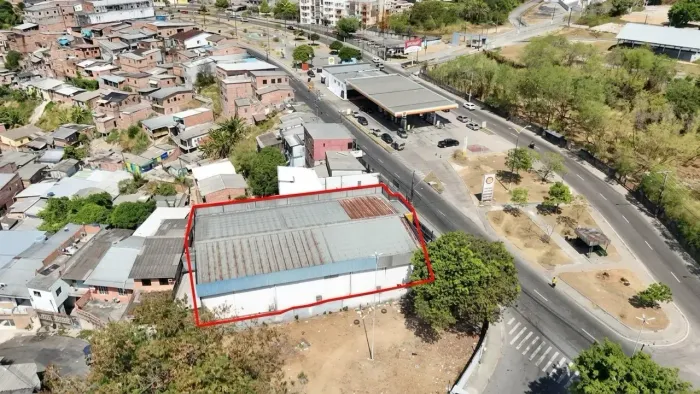 GALPÃO 700 m² PARA LOCAÇÃO | AV. COSME FERREIRA AO LADO DO T5