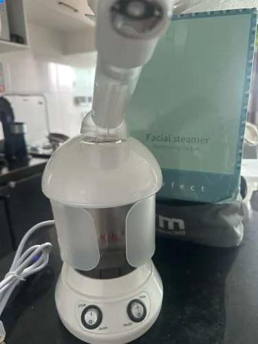 Vaporizador facial e capilar