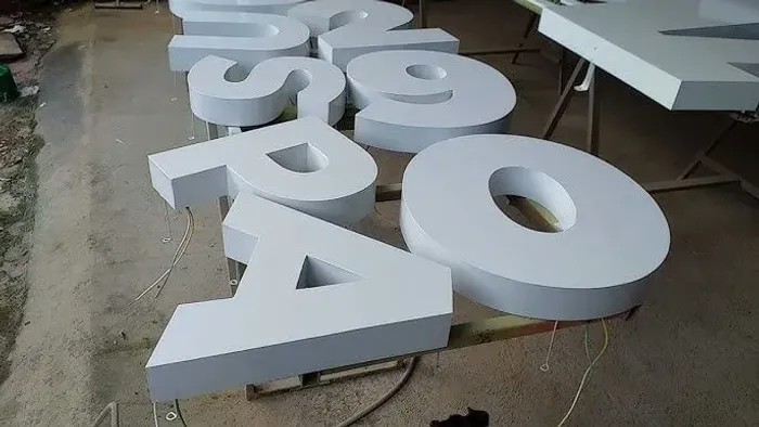 Fechamento de Letras Chapa Galvanizado em geral