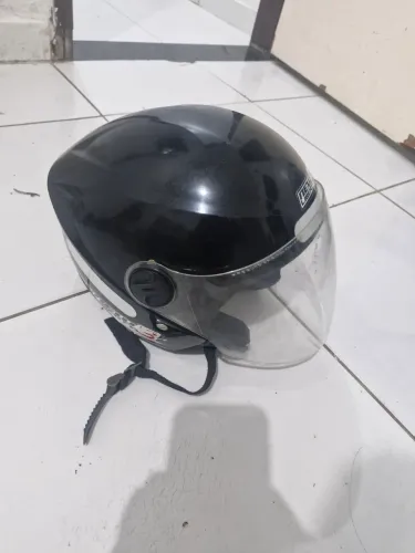 Capacete new liberty 3