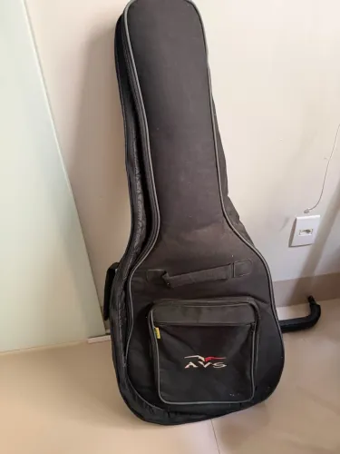 Violão semi novo