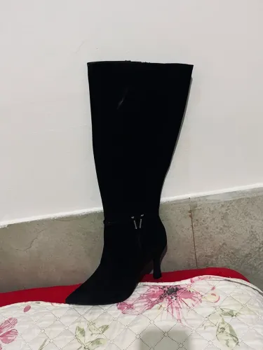 Bota numeração 39