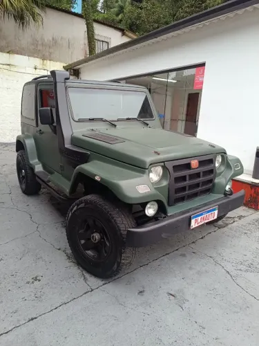 Troller T-4 4X4 2.8 TB Int. Cap. Rígida Diesel 2005