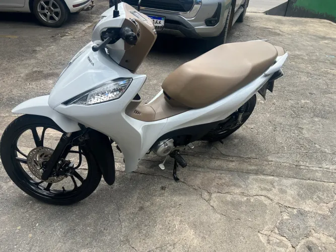 Biz EX 125 25/26