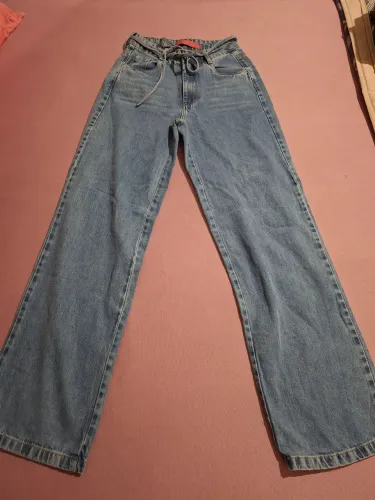 Calça jeans 36 reta nova
