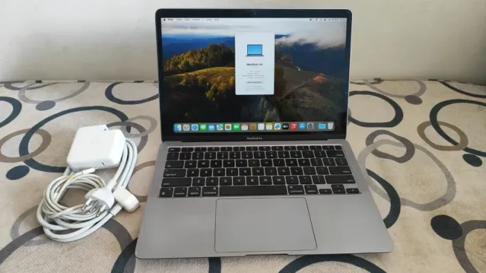 Macbook Air 13 M1 2020 8Gb 256Ssd 86% 370 Ciclos - Excelente
