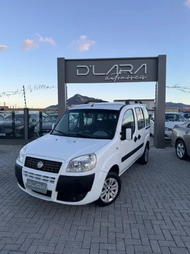 Fiat Doblo Attractive 1.4 Fire Flex 8V 5P 2013
