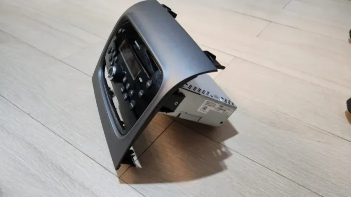 Radio Cd Player Mp3 Idea 2011/2016 ORIGINAL