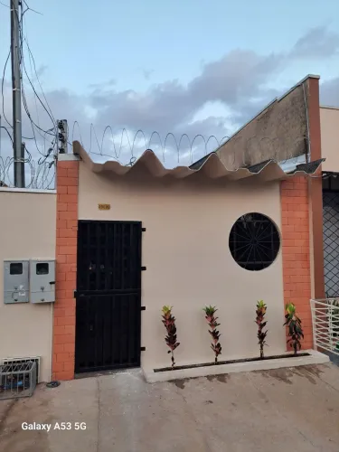 Quitinete todo Mobiliado, Alugo Bairro Olaria.