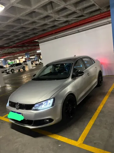 Volkswagen Jetta Highline 2.0 TSI 16V 4P Tiptronic 2012