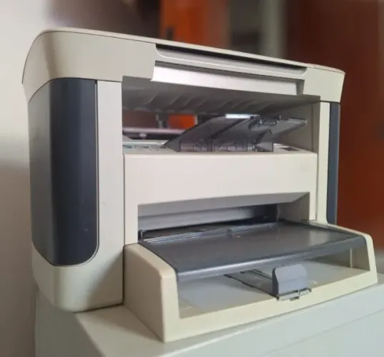 Impressora HP LaserJet M1120 MFP e Estabilizador ForceLine EVOIII 1000VAW