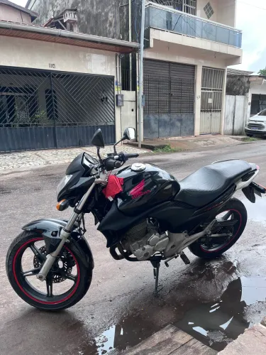 CB 300r Conservada