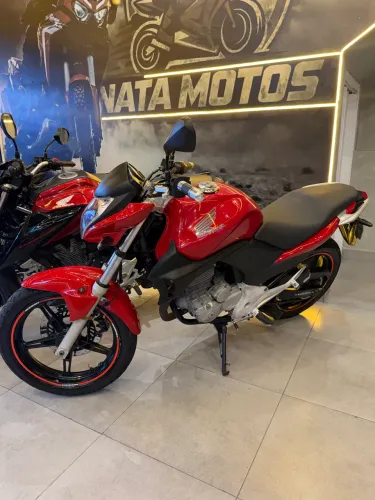 Honda Cb 300 2011