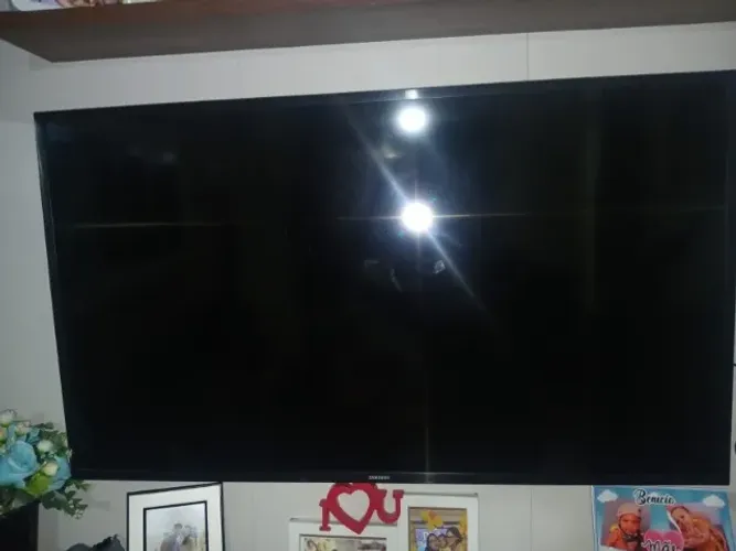 TV Samsung UN43T5300 - Com Problema no Painel