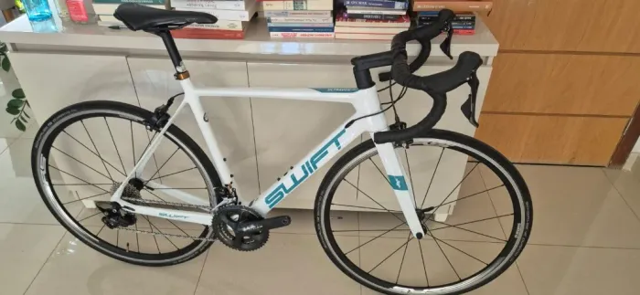 Bike swift ultravox carbon 51, grupamentp shimano 105 - pouco usada 