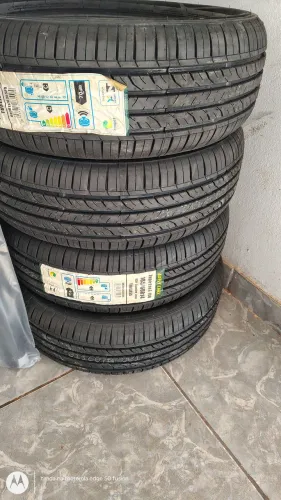 Pneus aro 14