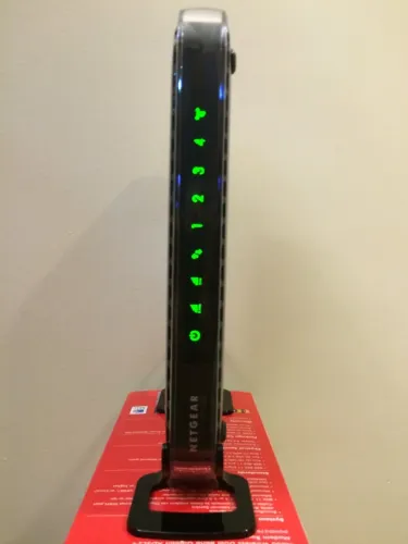 Repetidor de sinal Netgear WN2500RP