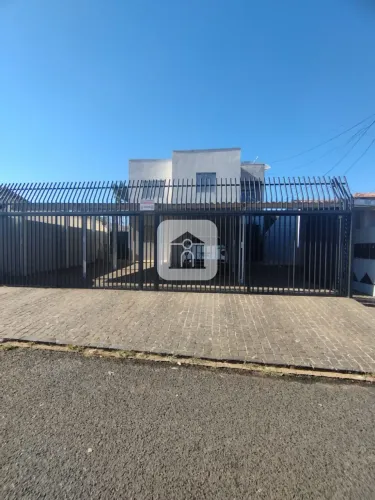 Apartamento sobrado para locação no bairro Tibery
