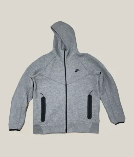 Nike Tech Fleece