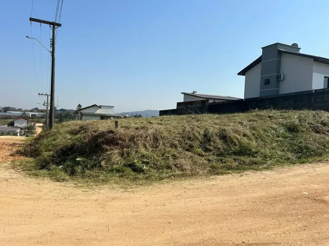 Lote/Terreno para venda com 441 metros quadrados em Presidente Vargas - Içara - Santa Cata