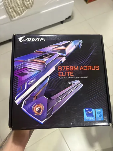 Placa-mãe B760M Aorus Elite (ler descrição)