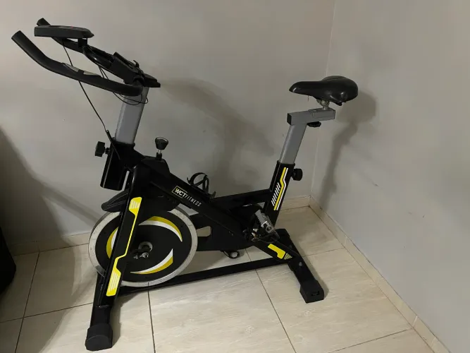 Bike Spinning Ergométrica WCT Fitness 13kg