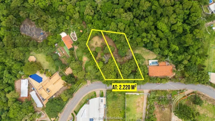 Terreno à venda, 2200 m² no Bairro Mirante das Estrelas em Vinhedo/SP