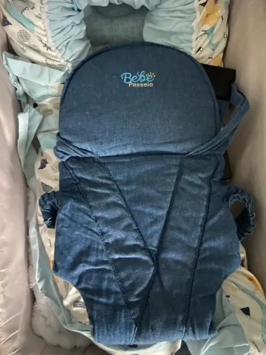 Canguru bebê pequeno