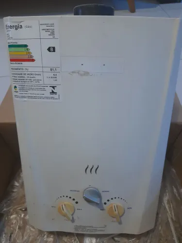 Vendo um aquecedor de gás 6,5 litros da marca orbis por 150$