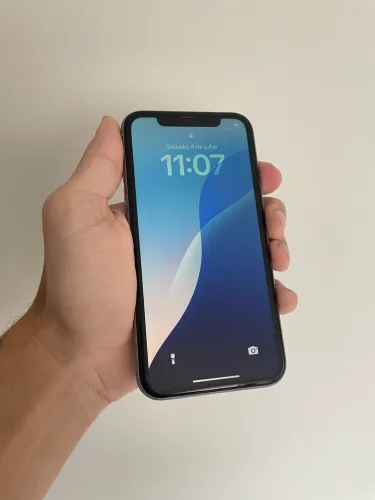 Iphone 11 roxo