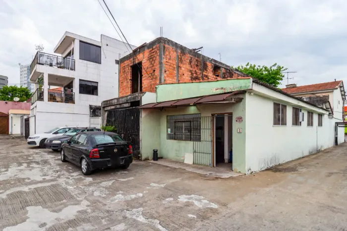 Casa comercial na Travessa Vazante, 1  90 m²