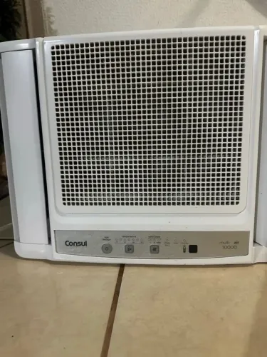 Ar condicionado 220v e 10 mil