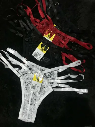 Calcinha rendada 3 par de tiras