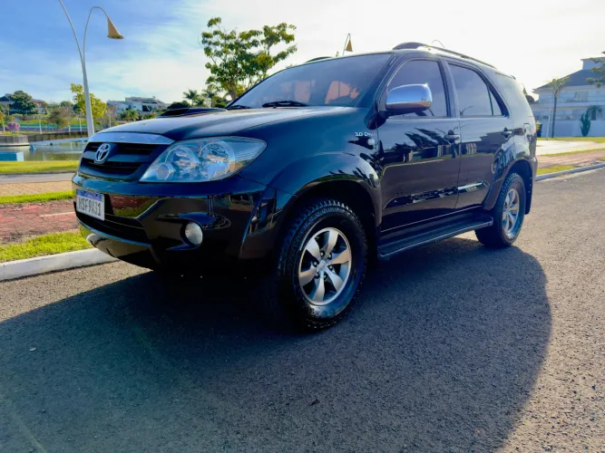 Toyota Hilux SW4 SRV D4-d 4X4 3.0 TDI Dies. AUT 2007