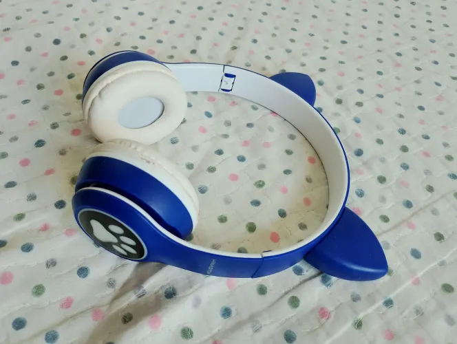 Fone de ouvido led gatinho