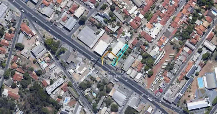 Vendo Terreno Comercial