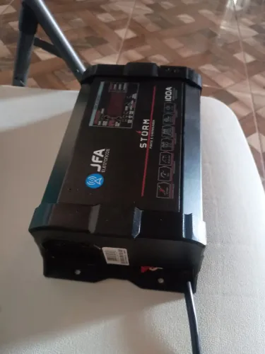Fonte automotivo JFA 100 amperes